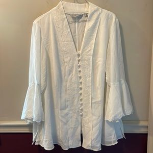 Victor Costa White Embroidered Button Up 3/4 Bell Sleeve Top